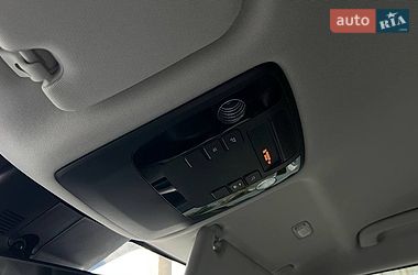 Минивэн Kia Carnival 2023 в Львове фото 14 Минивэн Kia Carnival 2023 в Львове