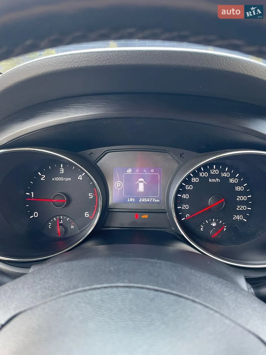 2016 Kia Carnival - мініатюра 12