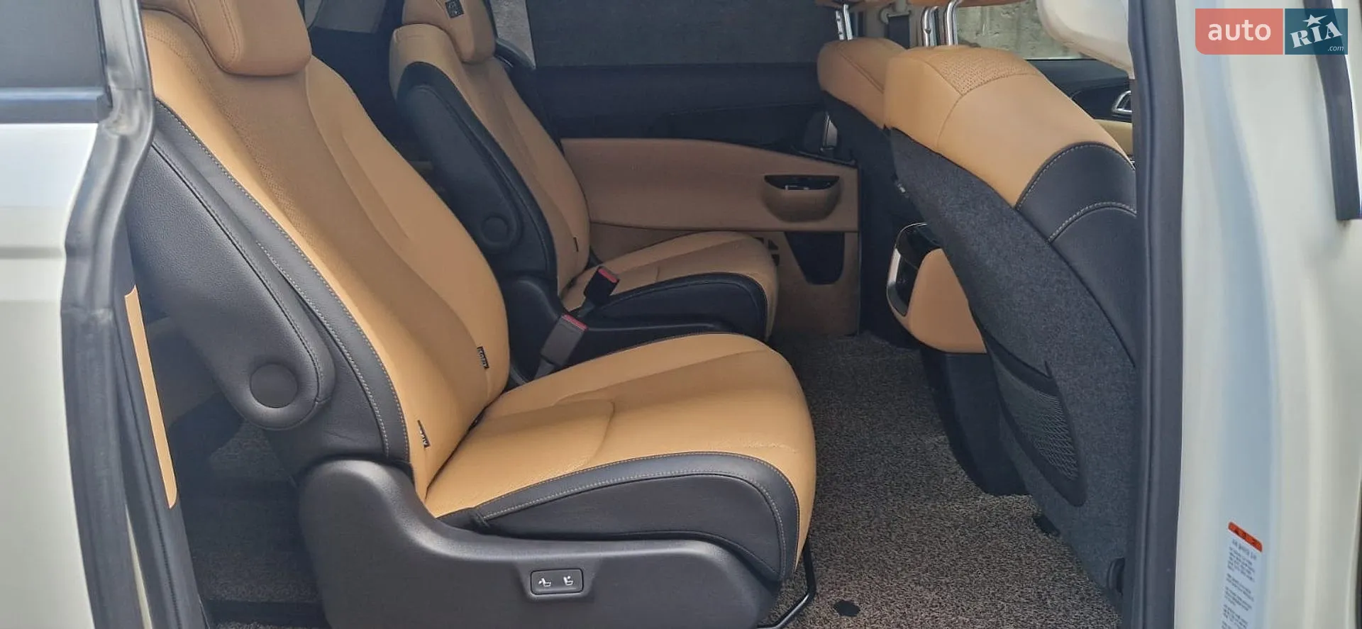 2021 Kia Carnival - мініатюра 37