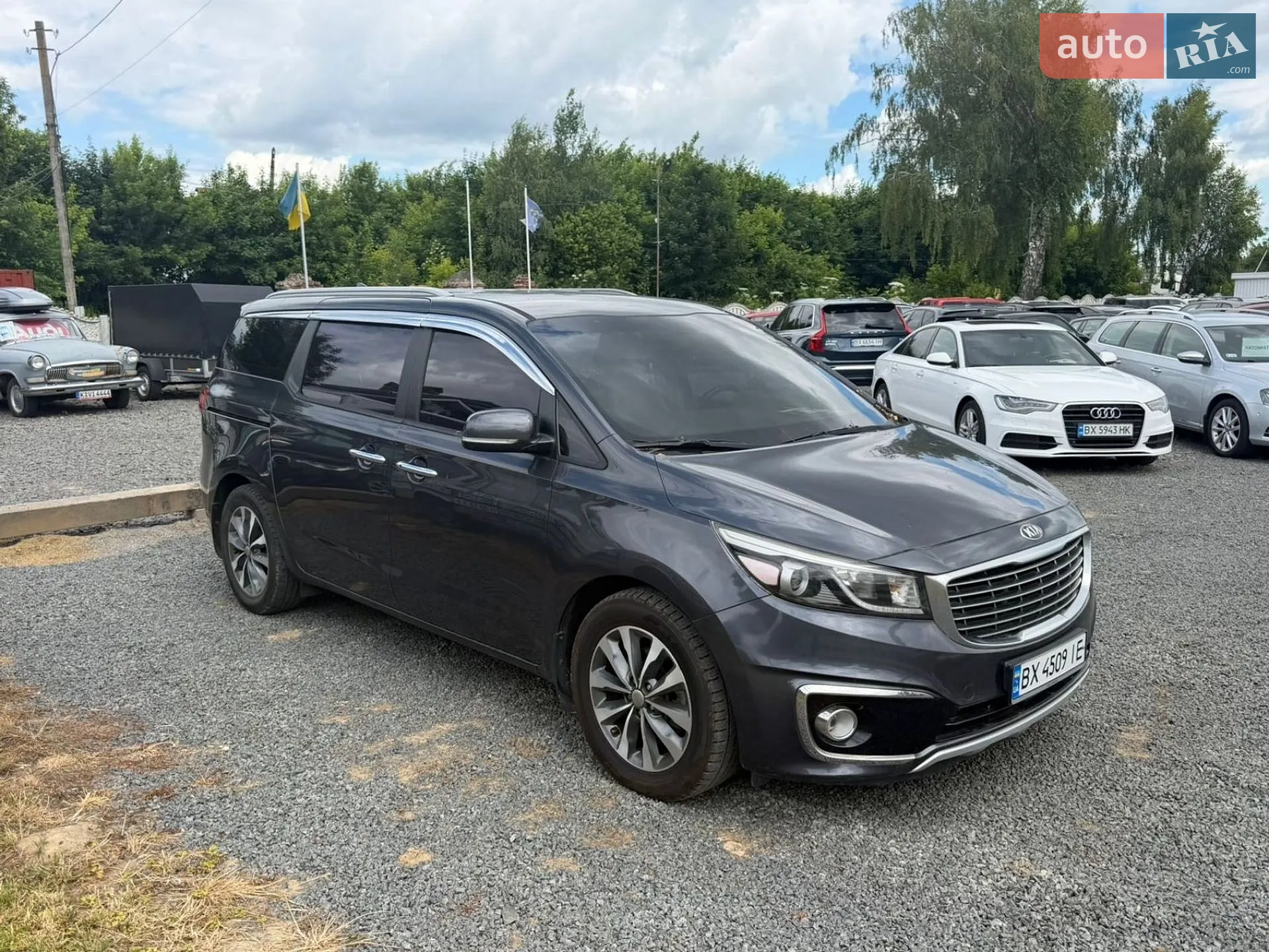 2015 Kia Carnival - мініатюра 2