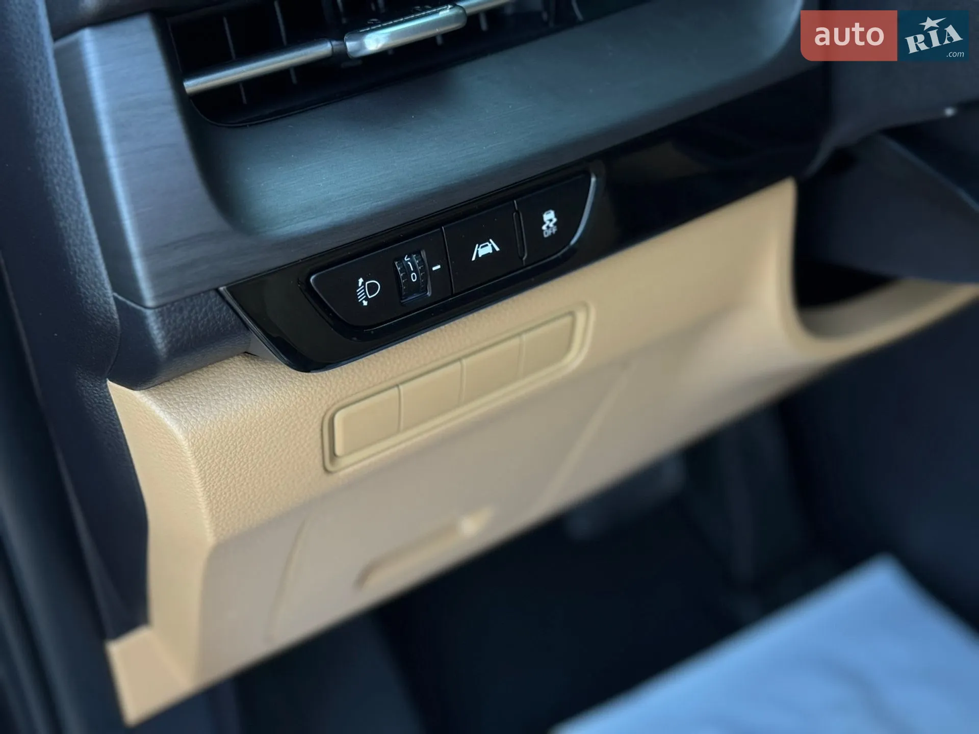 2021 Kia Carnival - мініатюра 38