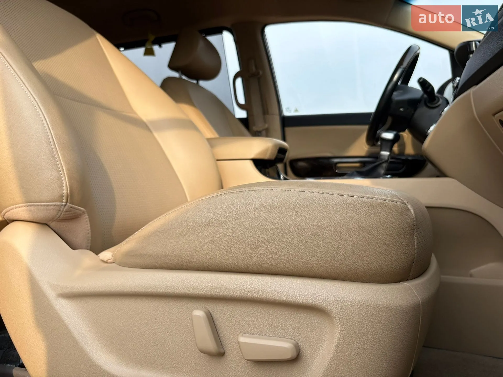 2019 Kia Carnival - мініатюра 25