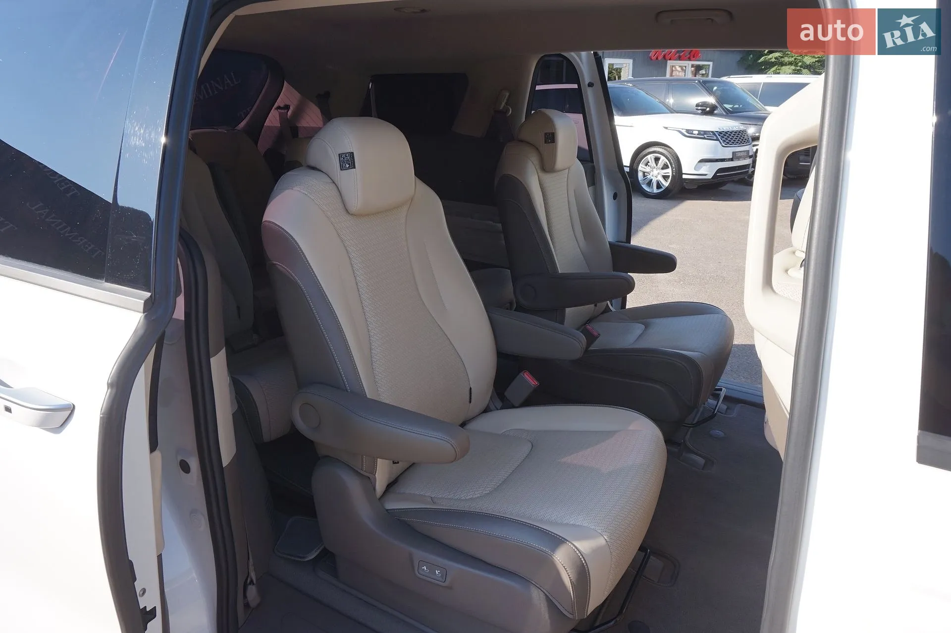 2020 Kia Carnival - мініатюра 34