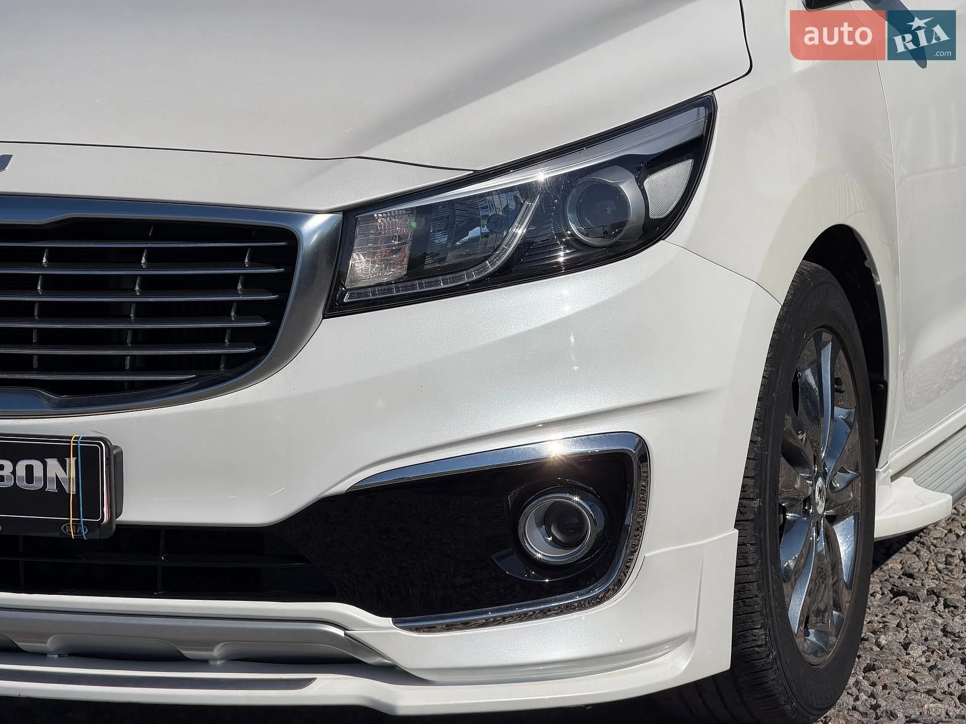 2014 Kia Carnival - мініатюра 9