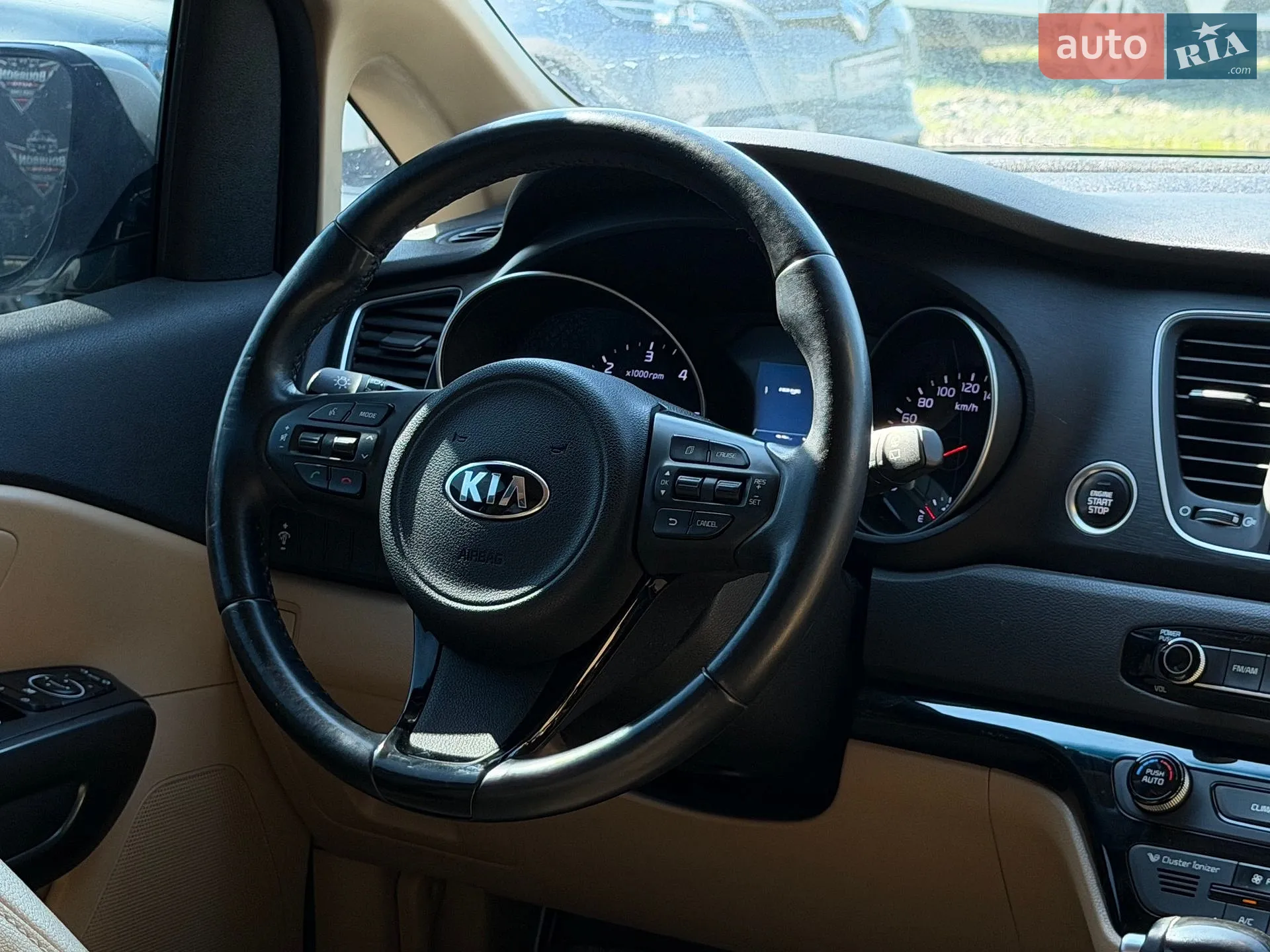 2014 Kia Carnival - мініатюра 38