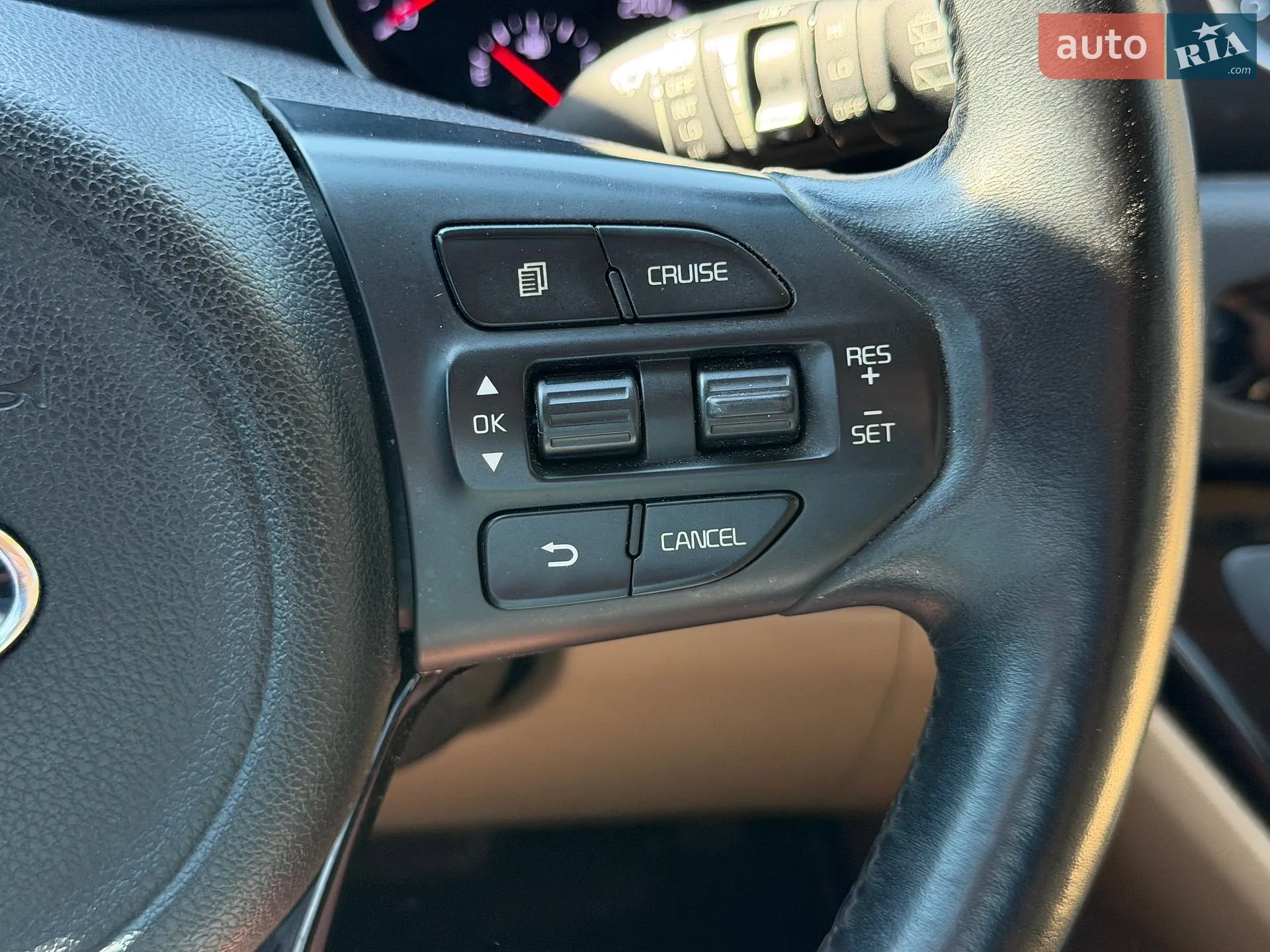 2014 Kia Carnival - мініатюра 55