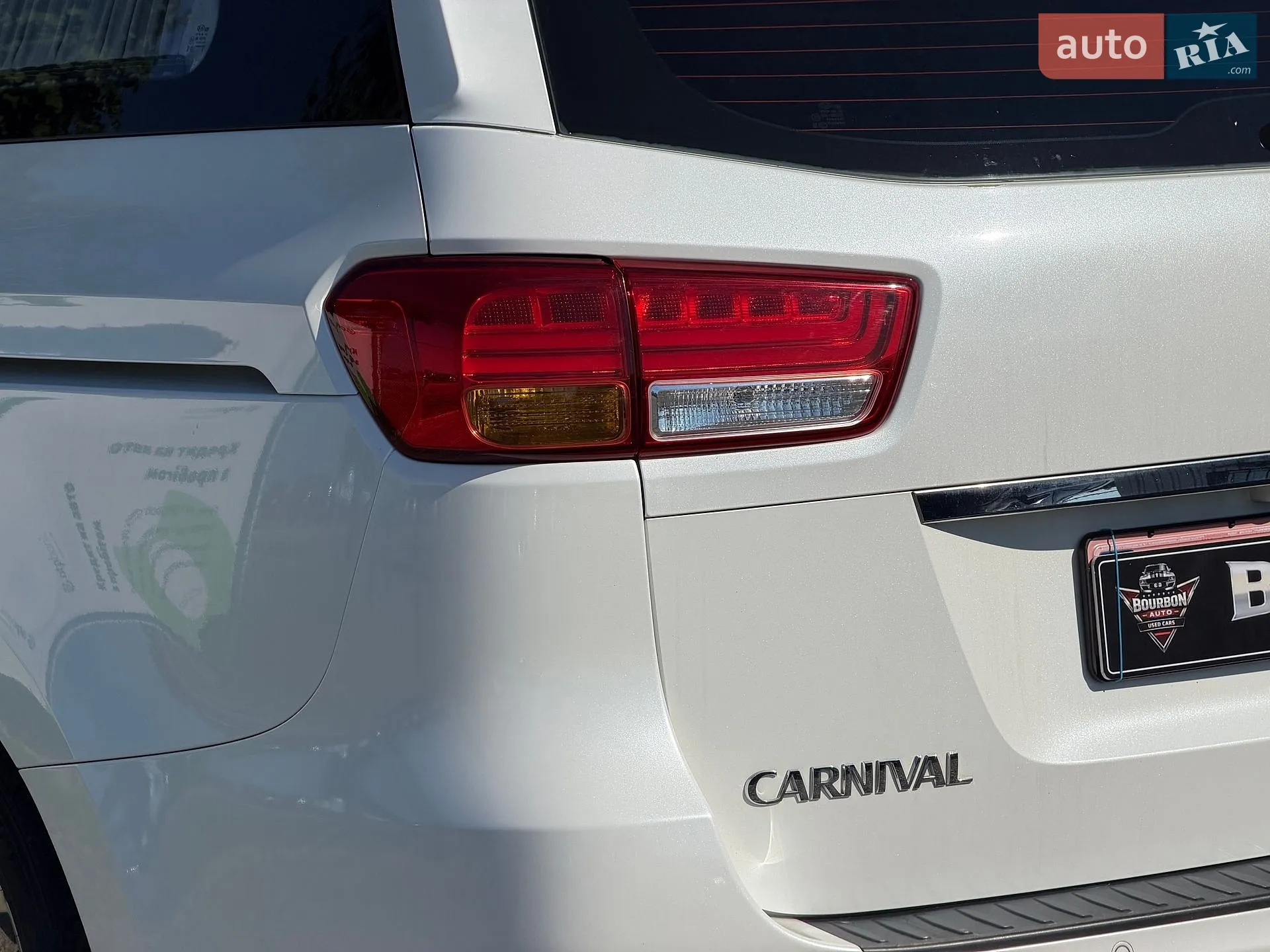 2014 Kia Carnival - мініатюра 16