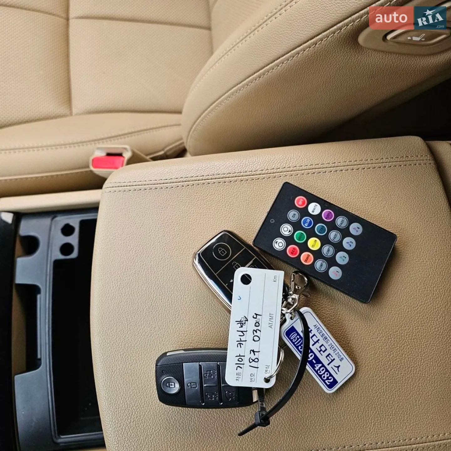 2017 Kia Carnival - мініатюра 10