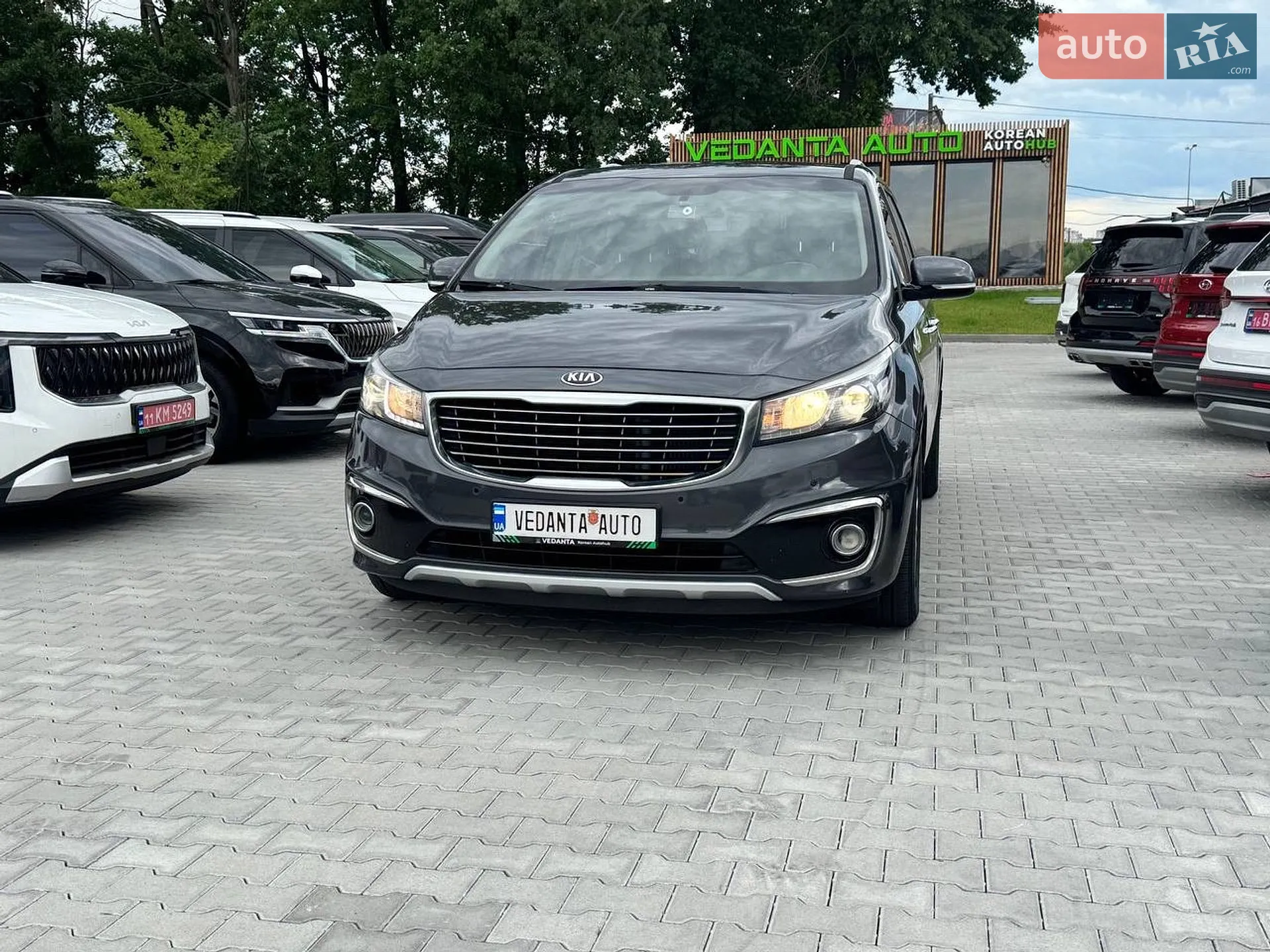 2016 Kia Carnival - мініатюра 3
