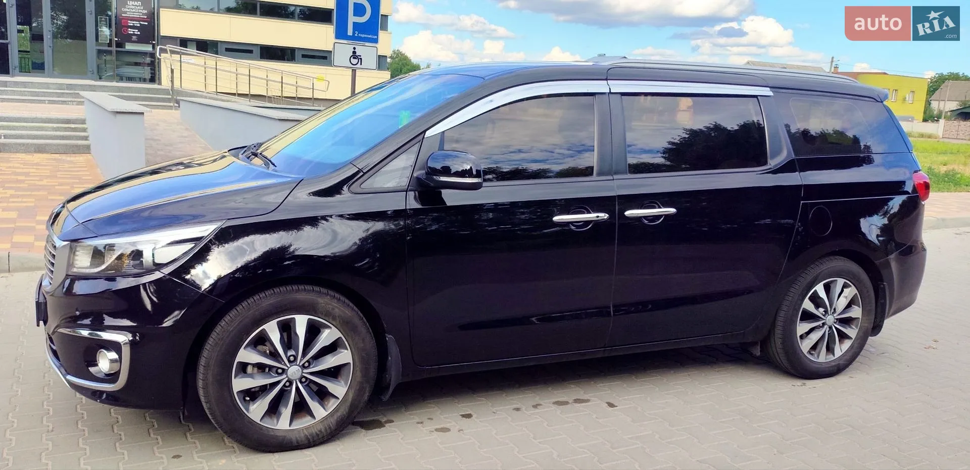 2017 Kia Carnival - мініатюра 6