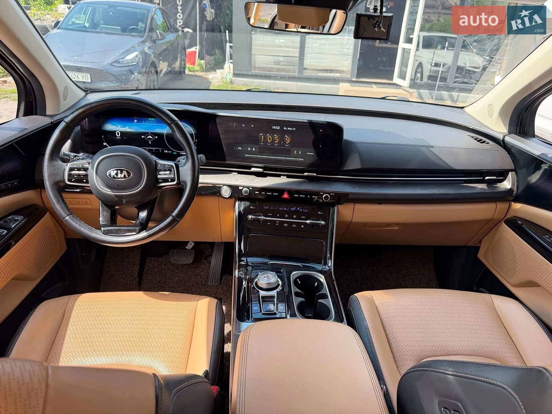 2020 Kia Carnival - мініатюра 28