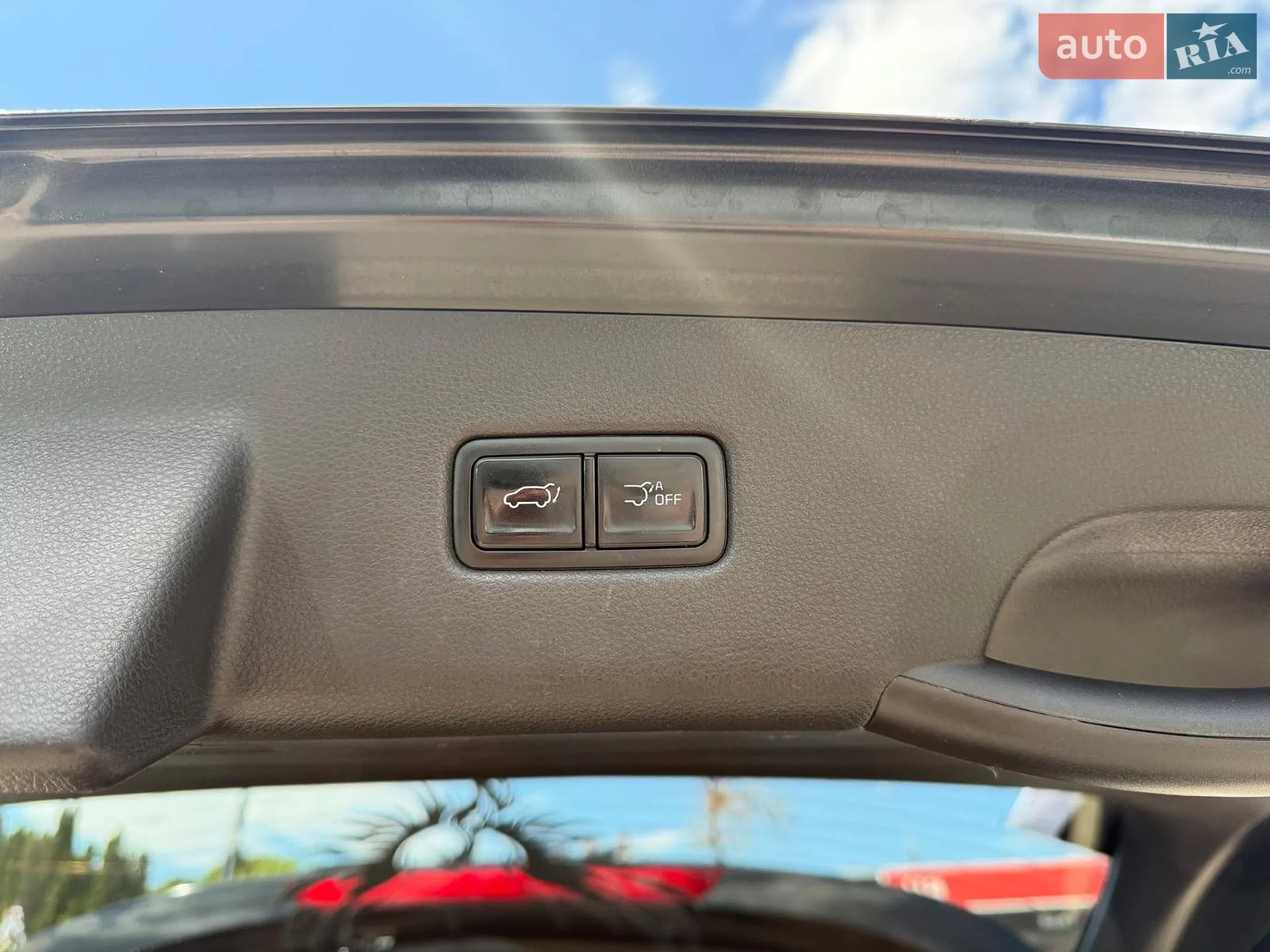 2020 Kia Carnival - мініатюра 33
