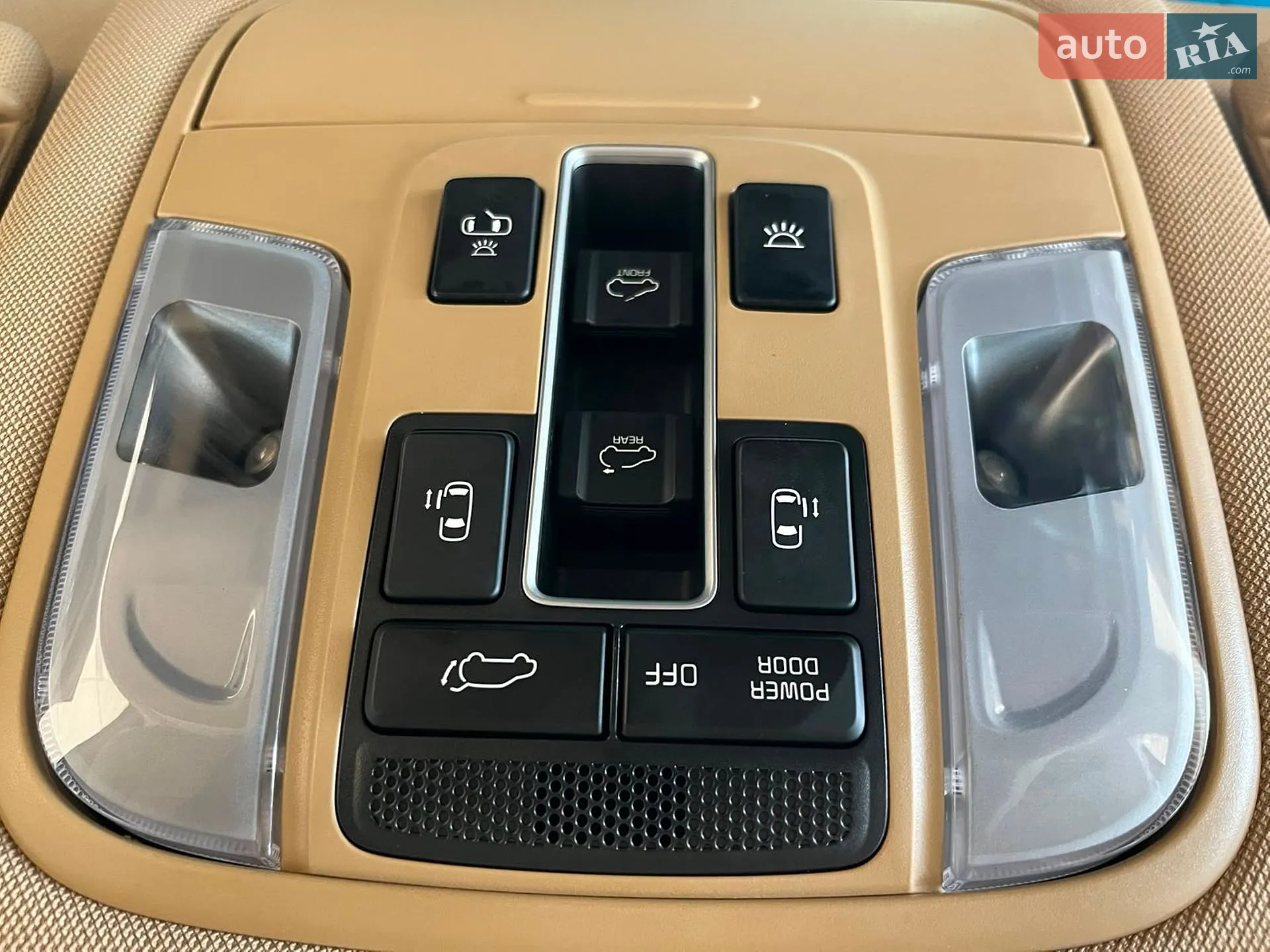 2019 Kia Carnival - мініатюра 21