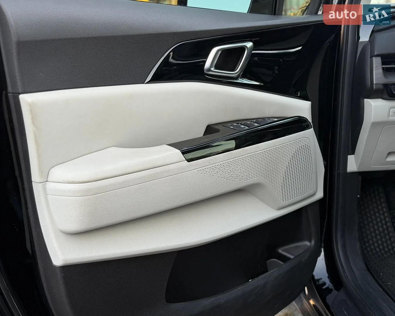 2023 Kia Carnival - мініатюра 7