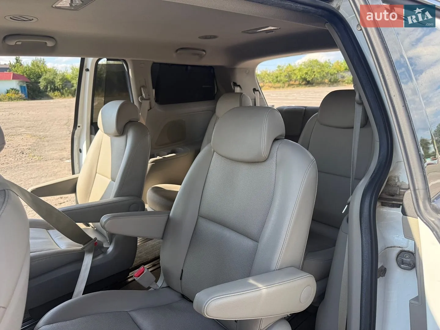 2018 Kia Carnival - мініатюра 44