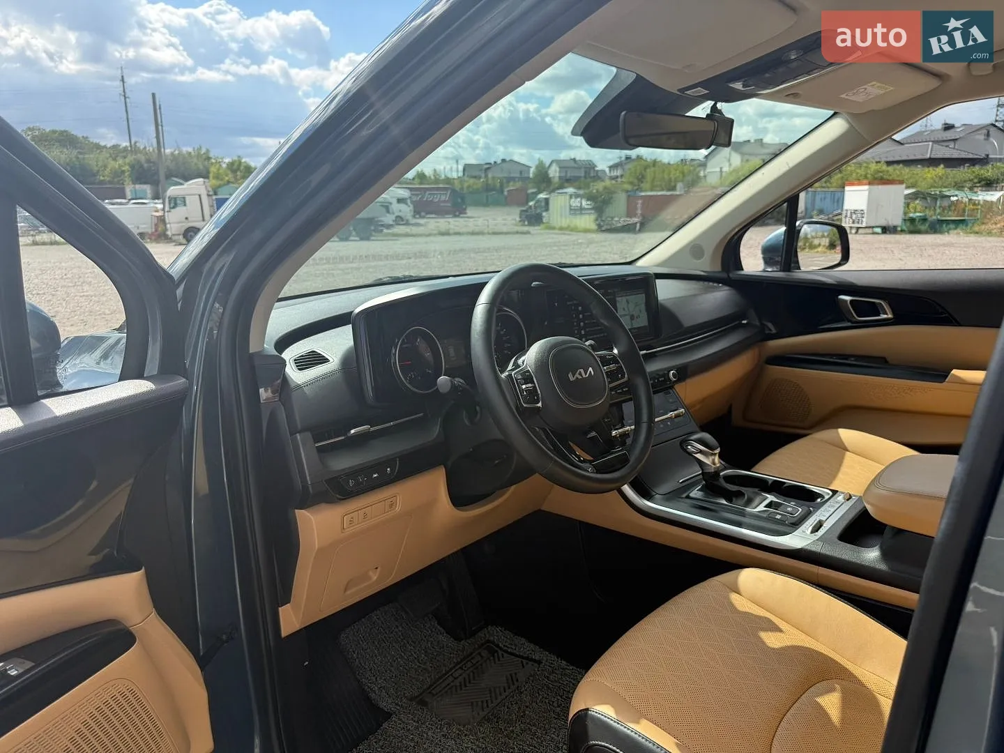 2022 Kia Carnival - мініатюра 43