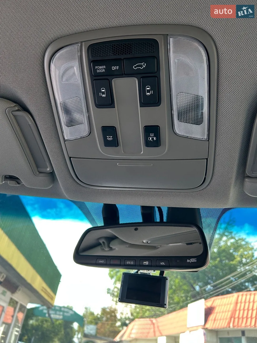 2020 Kia Carnival - мініатюра 16