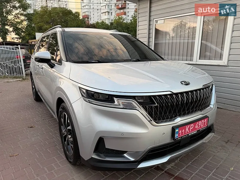 Kia Carnival 2021