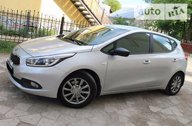 Хэтчбек Kia Ceed 2013 в Ивано-Франковске