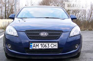 Хэтчбек Kia Ceed 2007 в Звягеле