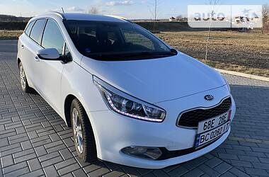 Універсал Kia Ceed 2013 в 