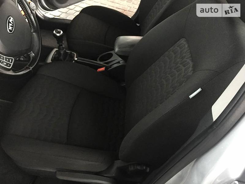 Хетчбек Kia Ceed 2009 в Стрию