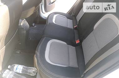 Хетчбек Kia Ceed 2013 в 