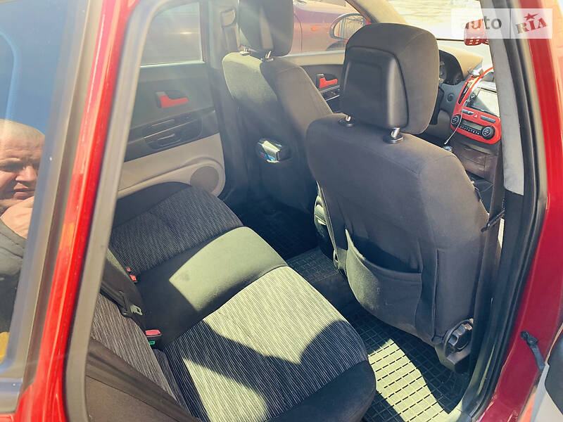 Хэтчбек Kia Ceed 2008 в Киеве фото 10 Хэтчбек Kia Ceed 2008 в Киеве