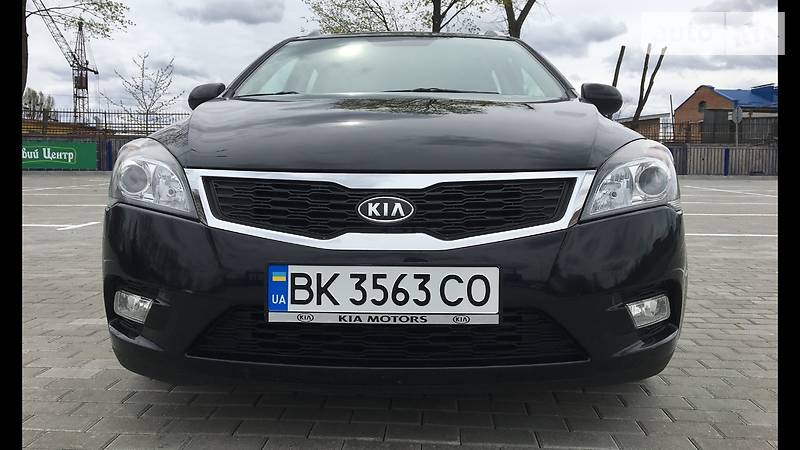 Універсал Kia Ceed 2010 в Бережанах