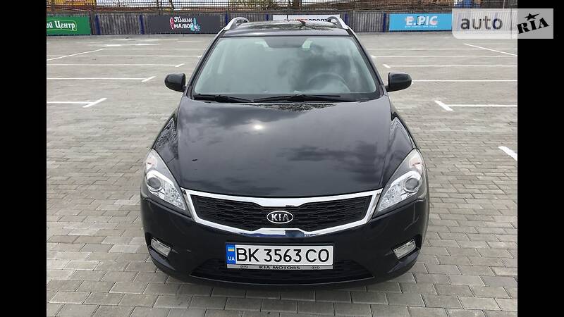 Універсал Kia Ceed 2010 в Бережанах