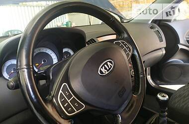 Хетчбек Kia Ceed 2008 в 