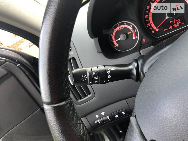 Універсал Kia Ceed 2010 в Луцьку