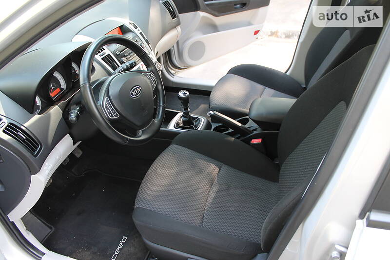 Універсал Kia Ceed 2007 в Сумах