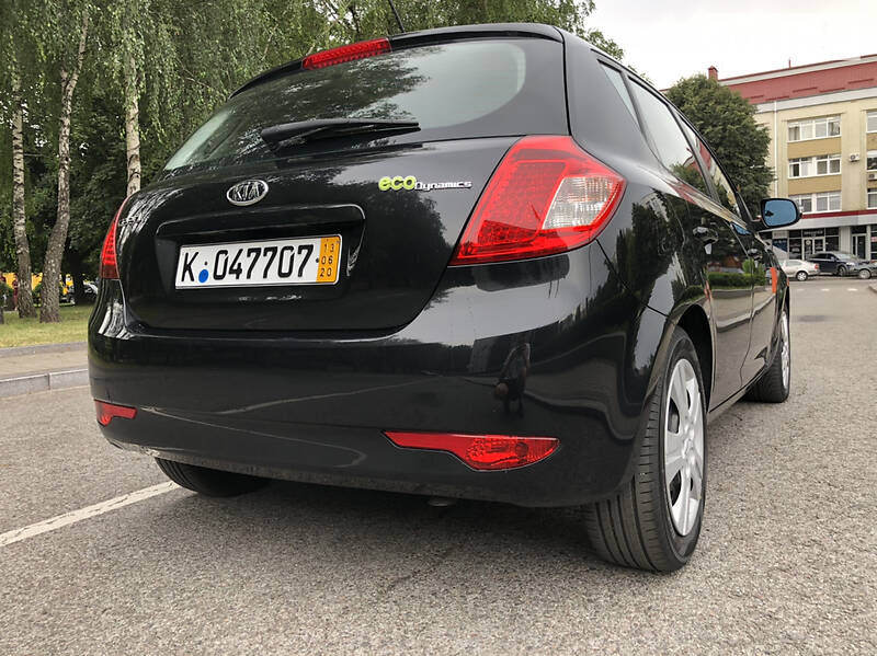 Хетчбек Kia Ceed 2009 в Рівному