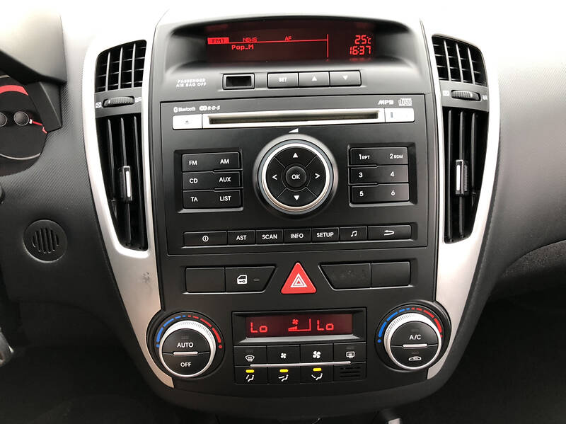 Хетчбек Kia Ceed 2009 в Рівному