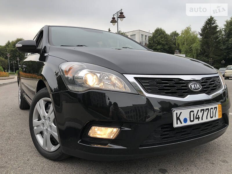 Хетчбек Kia Ceed 2009 в Рівному