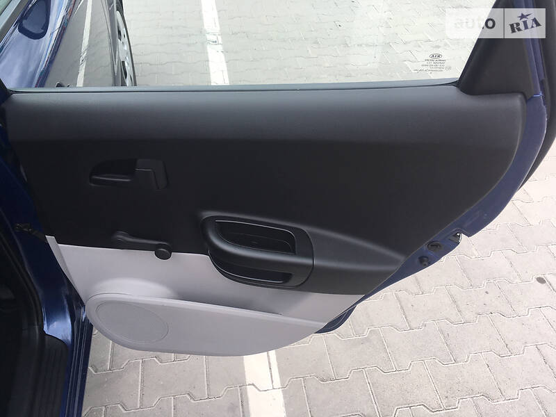 Хетчбек Kia Ceed 2009 в Києві фото 56 Хетчбек Kia Ceed 2009 в Києві