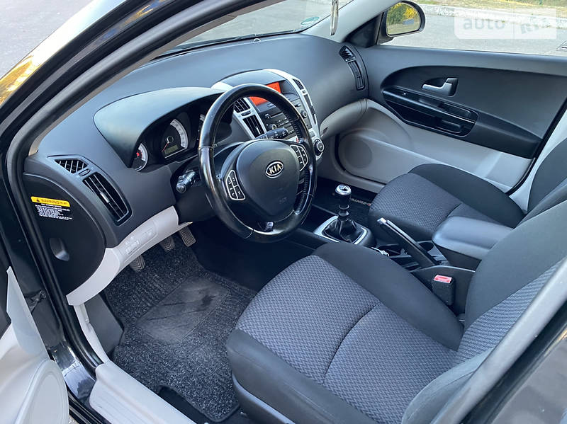 Хетчбек Kia Ceed 2007 в Сумах