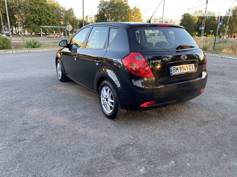 Хетчбек Kia Ceed 2007 в Сумах
