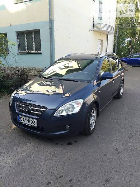 Универсал Kia Ceed 2008 в Радивилове