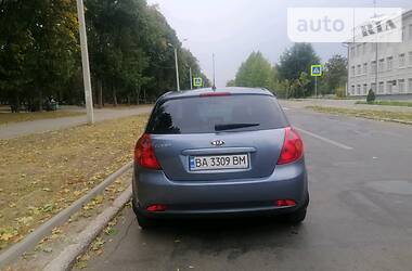 Хэтчбек Kia Ceed 2007 в Харькове