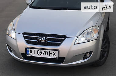 Хэтчбек Kia Ceed 2007 в Киеве