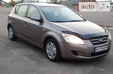 Хэтчбек Kia Ceed 2007 в Белой Церкви