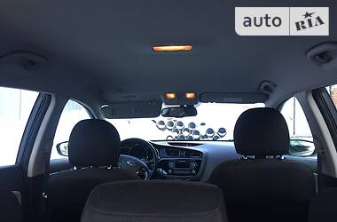 Універсал Kia Ceed 2013 в 