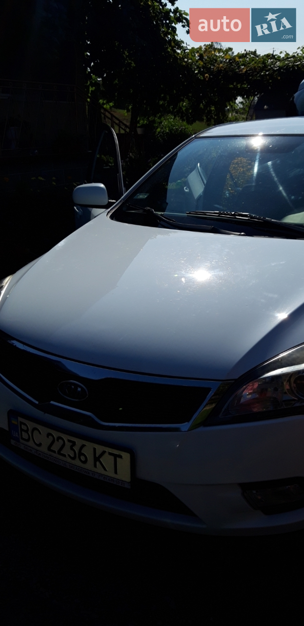 2011 Kia Cee'd - мініатюра 2