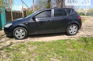 Хэтчбек Kia Ceed 2008 в Одессе