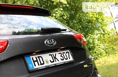 Универсал Kia Ceed 2013 в Трускавце