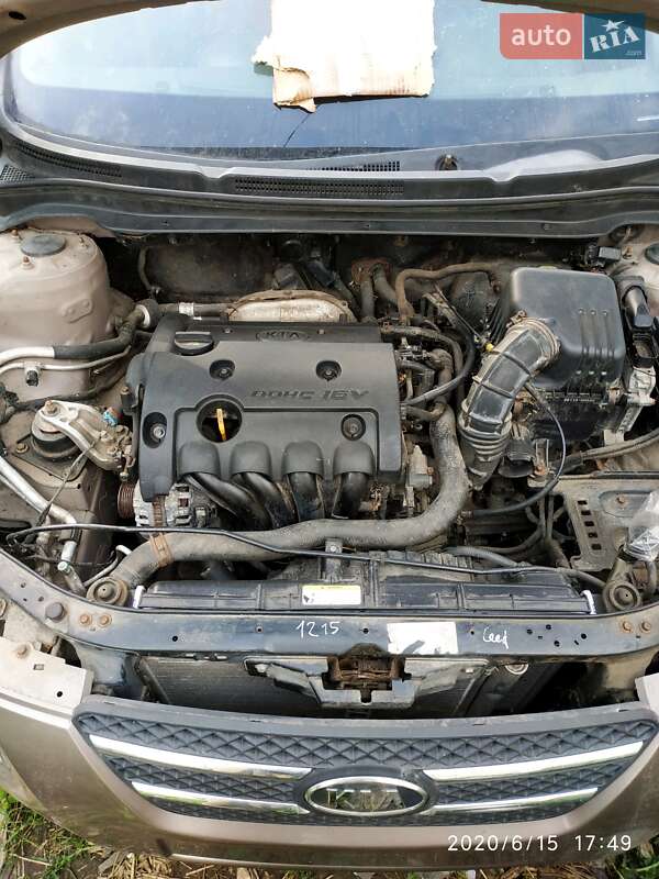 Хэтчбек Kia Ceed 2007 в Ирпене