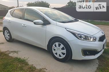 Хэтчбек Kia Ceed 2016 в Малой Виске