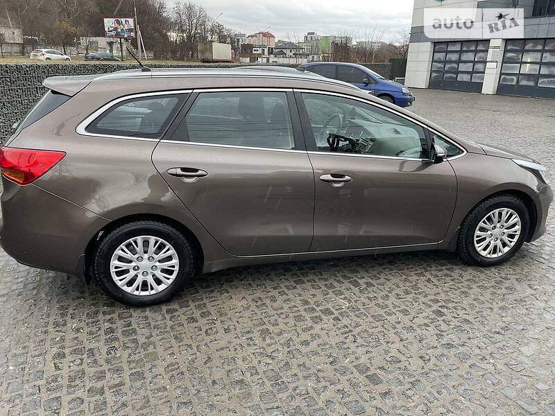 Универсал Kia Ceed 2017 в Львове